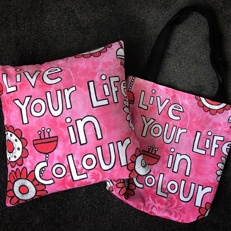 Tazi live your life in colour